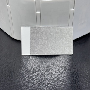 Etiqueta RFID UHF 860-960MHz para Sistema Antirrobo EAS en Ferreterías, Etiqueta RFID con Protección Anti-metal para Inventario - Product Image 6