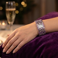 Luxuriöse Lila Kristall Damenuhr Quadratisches Zifferblatt Vintage Strass-Pavé Armband Quarz-Armreif-Uhren für Damen