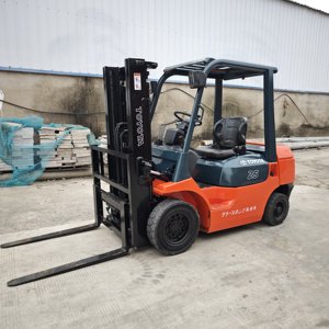 ใช้สำหรับรถยกดีเซล FD25 ขนาด 2.5 ตัน พร้อมชุดเปลี่ยนทิศทางไฮดรอลิก  สภาพการทำงานดีเยี่ยม เหมาะสำหรับการขนย้ายวัสดุในอุตสาหกรรม - Product Image 2