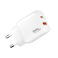 Adaptateur de voyage universel de haute qualité, chargeur rapide 30W PD et prise UK, adaptateur secteur USB-C 20W pour téléphone