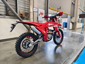 รถมอเตอร์ไซค์วิบาก KEWS OEM K28 YBS 300cc 21kw 110กม./ชม. 4 จังหวะ สำหรับแข่งแบบ Enduro ขับขี่ออฟโรด สำหรับผู้ใหญ่ ระบบระบายความร้อนด้วยน้ำ แบบไร้แปรงถ่าน - Product Image 6