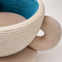 YAOYUE Lit pour chat rond en forme de tasse à café, nid à gratter en corde de sisal, maison pour chat en polaire Teddy avec soucoupe pour dormir et soigner les griffes