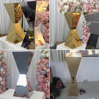 Nouveauté : Grand support rectangulaire en métal doré pour fleurs, centre de table écologique pour décoration de table événementielle