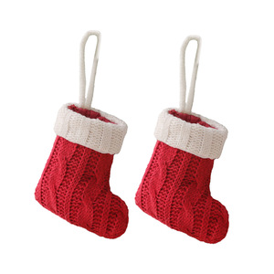 Décorations de Noël personnalisées 2025, chaussettes de Noël brodées de luxe, décorations de chaussettes de Noël en tricot - Product Image 1