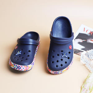 Los últimos zapatos de jardinería para todas las estaciones, zuecos antideslizantes para hombres, sandalias impermeables, zuecos de Material EVA - Product Image 5