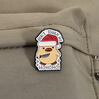 Dessin animé noël jaune canard émail broches drôle vacances broche ne touchez pas mon Hohoho revers Badge sac à dos bijoux en gros