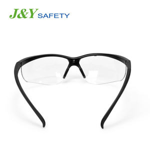 目の保護に欠かせない、霧のない、引っかきにくい産業用安全メガネ - Product Image 4