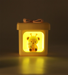 Dessin animé créatif nouvelle <span class=keywords><strong>veilleuse</strong></span> ours en peluche boîte-cadeau dormir bébé atmosphère mignon <span class=keywords><strong>veilleuse</strong></span> - Product Image 2