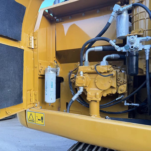 รถขุด Caterpillar 320D2 ปี 2023 ขนาด 20 ตัน พร้อมเครื่องยนต์ Cummins และวาล์ว Eaton บุ้งกี๋ขนาด 1.38 เมตร รวมถึงการตรวจสอบด้วยวิดีโอรายงาน - Product Image 4