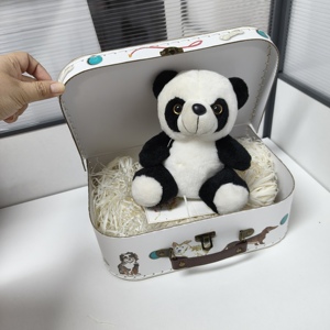 Caja de Cartón Reciclable Personalizada con Diseño de Oso en Relieve, Recubrimiento UV y Forro de Esponja para Empacar Juguetes y Ropa de Bebé - Product Image 5