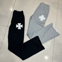Fabricant de pantalons de survêtement évasés personnalisés, décontractés, brodés, avec appliques, bords bruts, jambes larges, pantalons de survêtement pour hommes