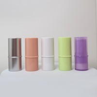 Tube de baume à lèvres miniature personnalisé en gros, 6g, vert, rose, blanc, noir, tube de baume à lèvres vide, logo personnalisé, tube de fond de teint en stick
