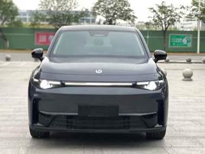 Leapmotor C10 Modelo 2024 Edición Inteligente 210 con Autonomía NEDC de 201-300 km, Batería de 90-110 kWh, Motor de 150-200 kW - Product Image 2