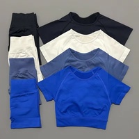 Ensemble de sport 2 pièces pour femme : haut court sans couture à manches courtes et leggings de yoga, shorts froncés pour l'entraînement et la course