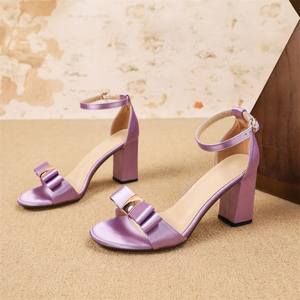 Collezione Estiva XSD: <span class=keywords><strong>Sandali</strong></span> Donna <span class=keywords><strong>Argento</strong></span> alla Moda, Comodi, <span class=keywords><strong>con</strong></span> <span class=keywords><strong>Tacco</strong></span> <span class=keywords><strong>Basso</strong></span>, Chiusura <span class=keywords><strong>con</strong></span> Lacci e Cristalli Neri, Suola in Gomma - Product Image 3