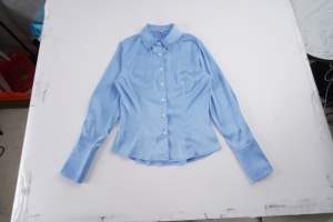 Blusa Elegante de Satén de Manga Larga con Cuello Solapa, Dobladillo con Puños, Ajuste Ceñido, Botones Delanteros, Teñido Liso, Ligera para Oficina, para Mujer - Product Image 2