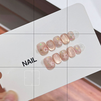 Faux ongles artisanaux Champagne Cat Eye à effet scintillant, style français, avec motifs en cristal 3D et perles florales, réutilisables pour manucure quotidienne