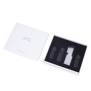 Cajas de Regalo Cosméticas Personalizadas con Tapa para Sets de Aceites Esenciales para el Cuidado de la Piel, Embalaje de Perfume Impreso Ideal para Viajes - Product Image 2