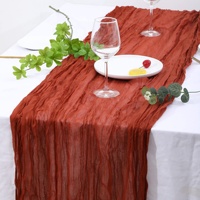 Style moderne Voile transfrontalier chemin de table froissé nappe torsadée bohème pour les fêtes de mariage hôtel utilisation en gros