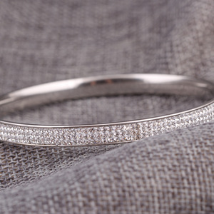 Pulsera de Cristal de 6MM con Microincrustaciones Blancas Redondas, Unisex, para Uso Diario, de Acero Inoxidable y Titanio - Product Image 3