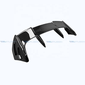 Aileron de coffre arrière en fibre de carbone style TOM pour Toyota GR Yaris MXPA12 GXPA16 2020-2024 - Product Image 4