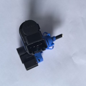 Interruptor de Luz de Freno 8T4T-9G854-AA BS3-4134320 para Changan Ford, Pieza de Repuesto para Automóvil - Product Image 3