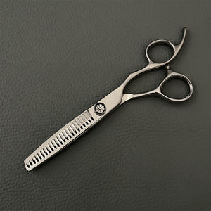 Tijeras de Adelgazamiento Invisibles Z3 de 6 Pulgadas, Acero Inoxidable 440C, Tijeras de Peluquería para Diestros, Uso Profesional, con Tornillo Floral - Product Image 4