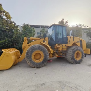 รถตักล้อยาง CAT 966G/H/L มือสอง สภาพการทำงานดีเยี่ยม เครื่องยนต์เกียร์บ็อกซ์ กำลัง 147 กิโลวัตต์ น้ำหนักบรรทุก 18849 กิโลกรัม พร้อมใช้งาน - Product Image 1