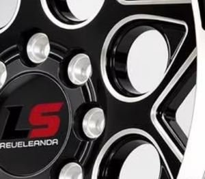 Jantes en alliage 15x8 pouces 4x100 4x114.3 Noir brillant concave profond prêtes à être expédiées pour Isuzu DMAX Great Wall Poer - Product Image 3