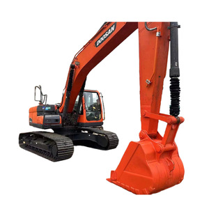 Excavadora de cadenas usada Doosan Develon DX225LC de buena calidad, modelo de 22 toneladas, con motor, bomba y engranajes en venta - Product Image 1