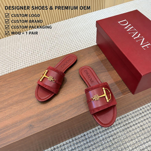 Nouvelles sandales de luxe 2026 pour hommes et femmes, en daim de haute qualité, avec boucle métallique, style décontracté d'été - Product Image 1