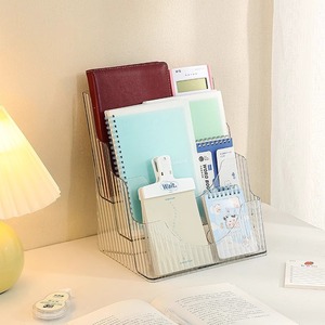 ชั้นวางหนังสืออะคริลิคแบบตั้งโต๊ะ โปร่งใส 3 ชั้น สำหรับจัดเก็บนิตยสารและหนังสือ ชั้นวางโชว์ในห้องอ่านหนังสือ - Product Image 2