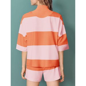 Fisoew Conjunto de 2 piezas con cuello alto y manga tres cuartos para mujer, sudadera a rayas, pantalones cortos, conjunto deportivo de verano, transpirable, de punto - Product Image 4