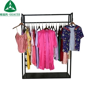 Camisón de seda ropa de pacas de 100kg de segunda mano ropa de <span class=keywords><strong>mujer</strong></span> y zapatos de - Product Image 4