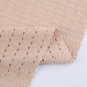 <span class=keywords><strong>YVES</strong></span> Design de vêtements pour femmes haut de gamme Polyester Spandex Interlock Holey Tissu de soie crêpe pur tricoté en chaîne avec trous - Product Image 1