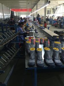 <strong>Women</strong> New Model <strong>Wellington</strong> Rubber Rain <strong>Boots</strong> for Garden Work - Product Image 6