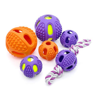 Toptan dayanıklı çiğnemek geçirmez Hollow Pet oyuncaklar gıcırtılı top interaktif eğitim oyuncaklar - Product Image 5