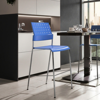 Chaise haute empilable en plastique moderne et durable pour hôtels, cafés, salons de thé, écoles, ateliers, parcs, maisons, bureaux, entrepôts