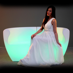 Silla <span class=keywords><strong>de</strong></span> plástico resistente al agua para piscina, sofá <span class=keywords><strong>de</strong></span> un asiento blanco, muebles Led, silla <span class=keywords><strong>de</strong></span> café iluminada, Bar, cafetería, redonda, sofá pequeño LED - Product Image 1
