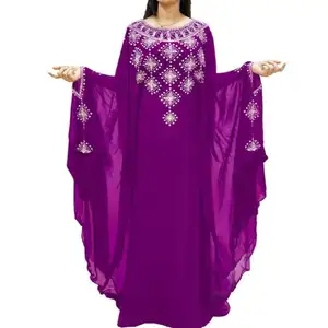 女性阿拉伯服装Maharani风格印度尼西亚蝴蝶袖Abaya穆斯林连衣裙摩洛哥串珠卡夫坦最时尚