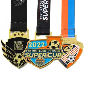 OEM Wholesale Personalised Metal Kids Cute Round Race Gold Award Blank Soft Enamel Football Medal Soccer Medals Souvenir