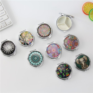 Promotional Metal Pill Keychain, Custom Logo 3 Compartment Round Medicine Pill Case Portable Small Metal Pill Box Keychains
