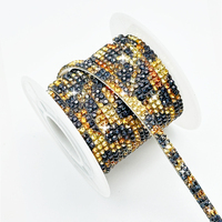 Bandes de strass auto-adhésives de haute qualité à coller sur la chaîne de motif de garniture de diamant pour robes chaussures sacs vêtements Style Pointback