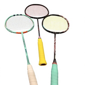 Raqueta de Bádminton de Carbono de Alta Calidad, 30lbs, Empuñadura de PU Suave, Control de Bola, Rigidez Media-Alta, Duradera para Aficionados y Jóvenes - Product Image 3