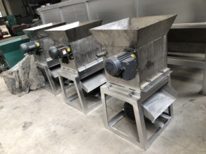 เครื่องขูดมันสำปะหลังราคาถูก เครื่องบดมันสำปะหลังทำแป้งมันสำปะหลัง - Product Image 4