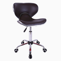 Ensemble professionnel moderne de fauteuil client et tabouret de technicien pour salon, en cuir premium, base dorée robuste, multicolore, pour manucure et ongles