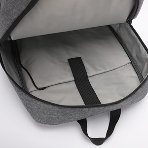 Mochila Ejecutiva para Hombre con Puerto USB Reflectante, Multifuncional, para Viajes y Ocio, con Impresión de Logotipo Personalizable para Verano - Product Image 4