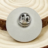 Badge d'église personnalisé en métal avec logo, impression émail souple, épinglette cœur d'amour argenté, broche de poitrine pour vêtements, emblème