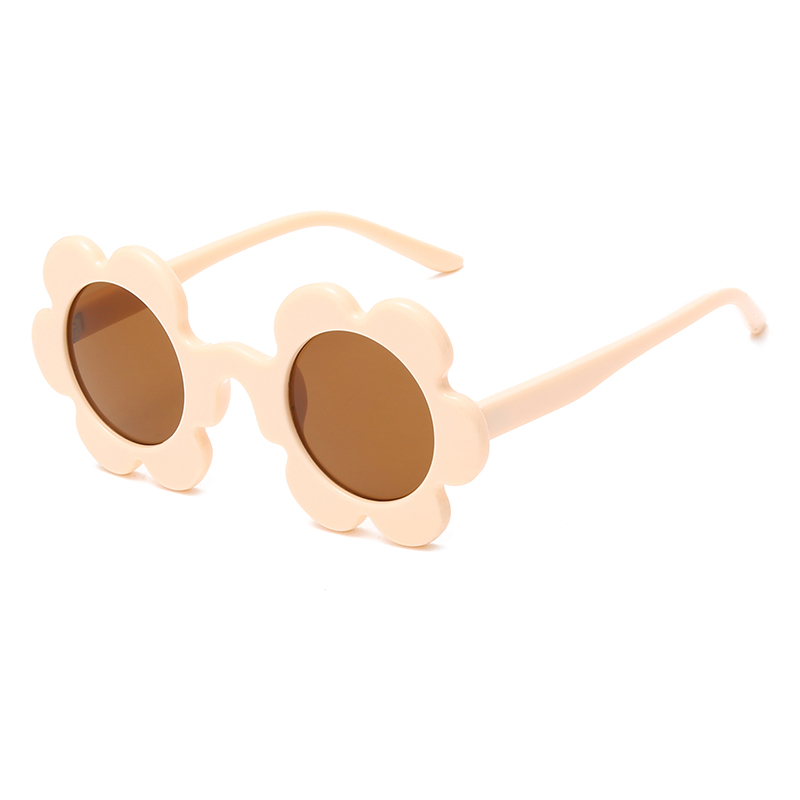 C7 Light Peach+Brown