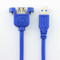 Câble d'extension mâle à femelle 5Gbps USB 3.0 Type A à montage sur panneau avec verrouillage par vis d'oreilles